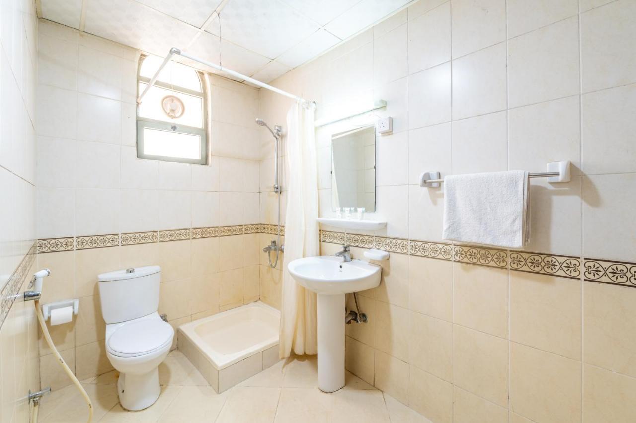 Al Reem Hotel Apartments 沙迦 外观 照片